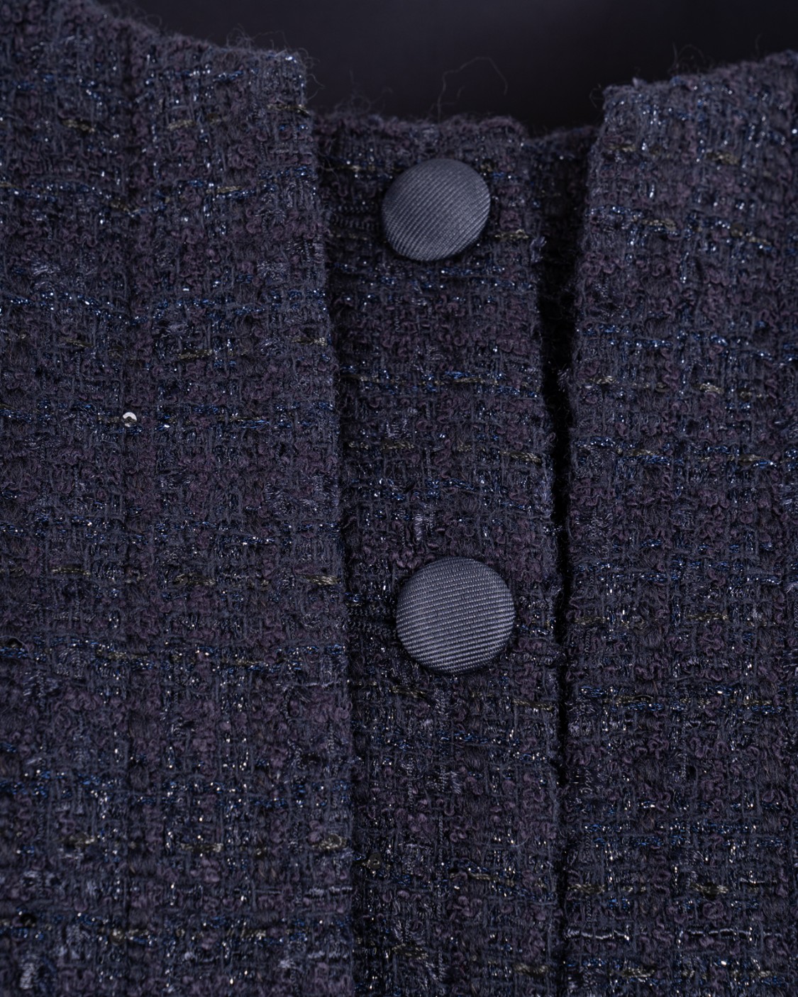 shop EMPORIO ARMANI  Giacca: Emporio Armani giacca in tweed lurex.
Tweed lurex.
Girocollo.
Bottoni rivestiti in gros grain.
Maniche lunghe.
Polsini con bottoni.
Tasche laterali a doppio filetto.
Profili interni in gros grain.
Capo foderato.
Composizione: 49% poliestere, 22% lana, 22% acrilica, 4% fibra metallica.
Made in Romania.. EW000860 AF12520-UB115 number 8008465